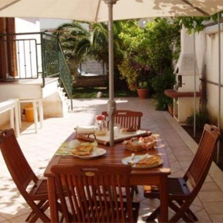 Residenza Del Sole Bed and Breakfast Surbo Eksteriør billede