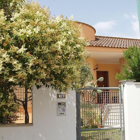 Residenza Del Sole Bed and Breakfast Surbo Eksteriør billede
